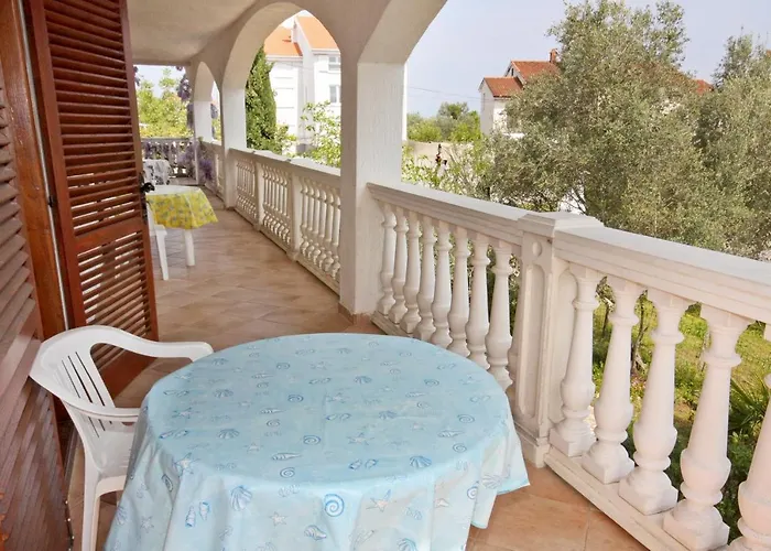 Porat 5322c Apartment